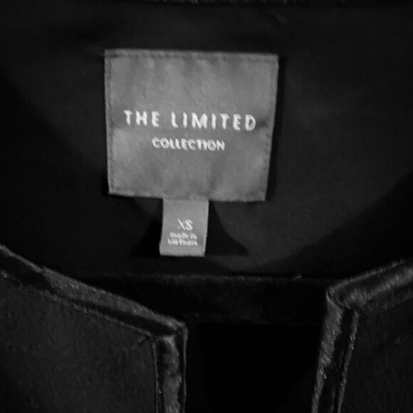 The Limited Black Lace Hem Jacket XS – Elegant Open Front Long Sleeve Blazer - Picture 4 of 6